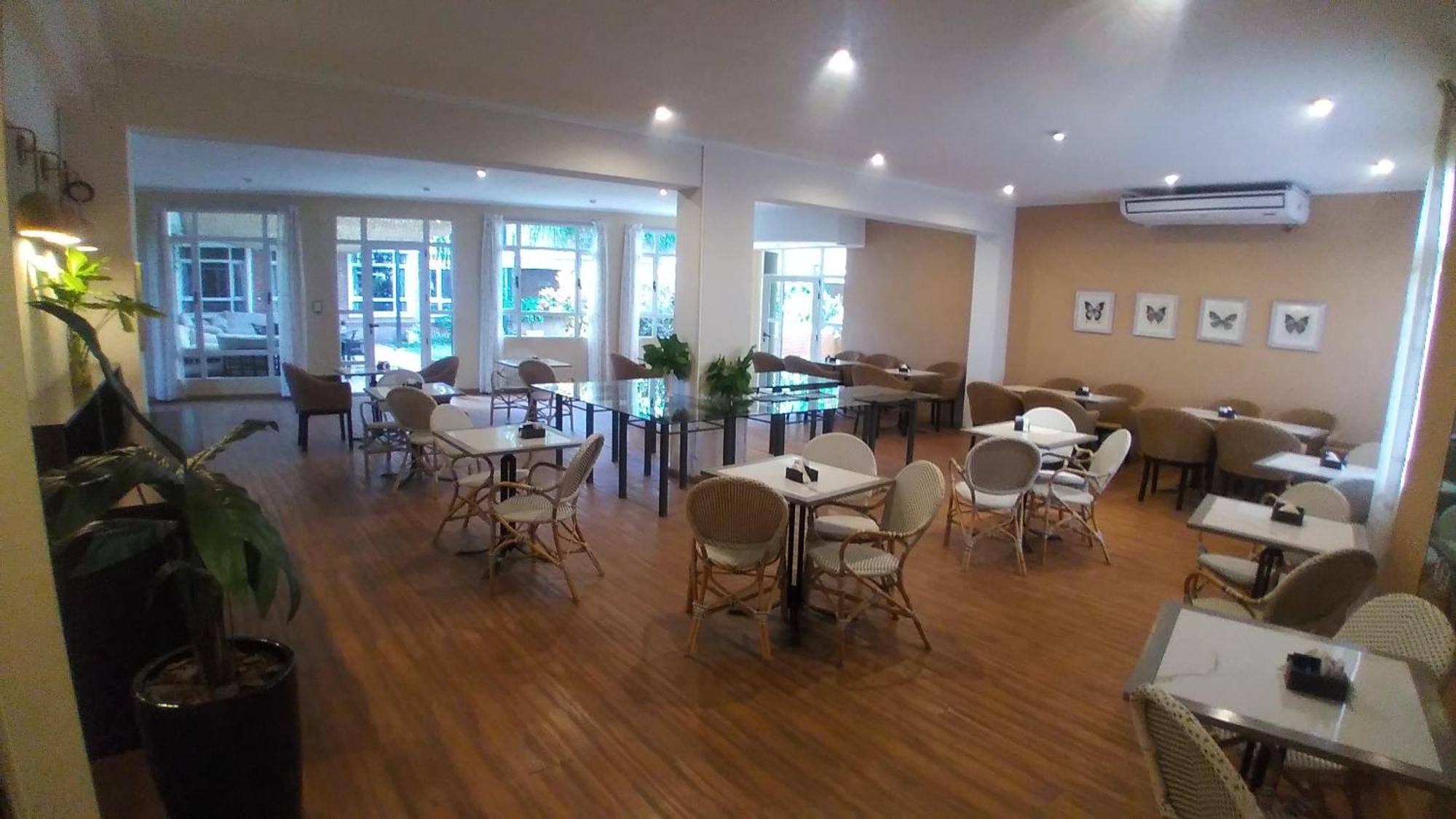 Catange Hotel Charata المظهر الخارجي الصورة