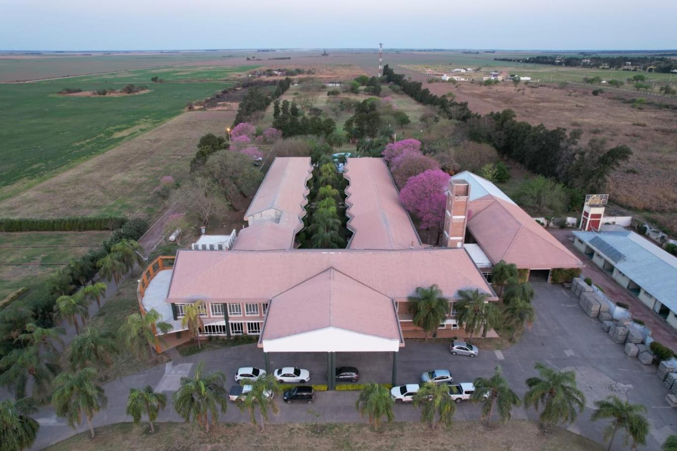 Catange Hotel Charata المظهر الخارجي الصورة