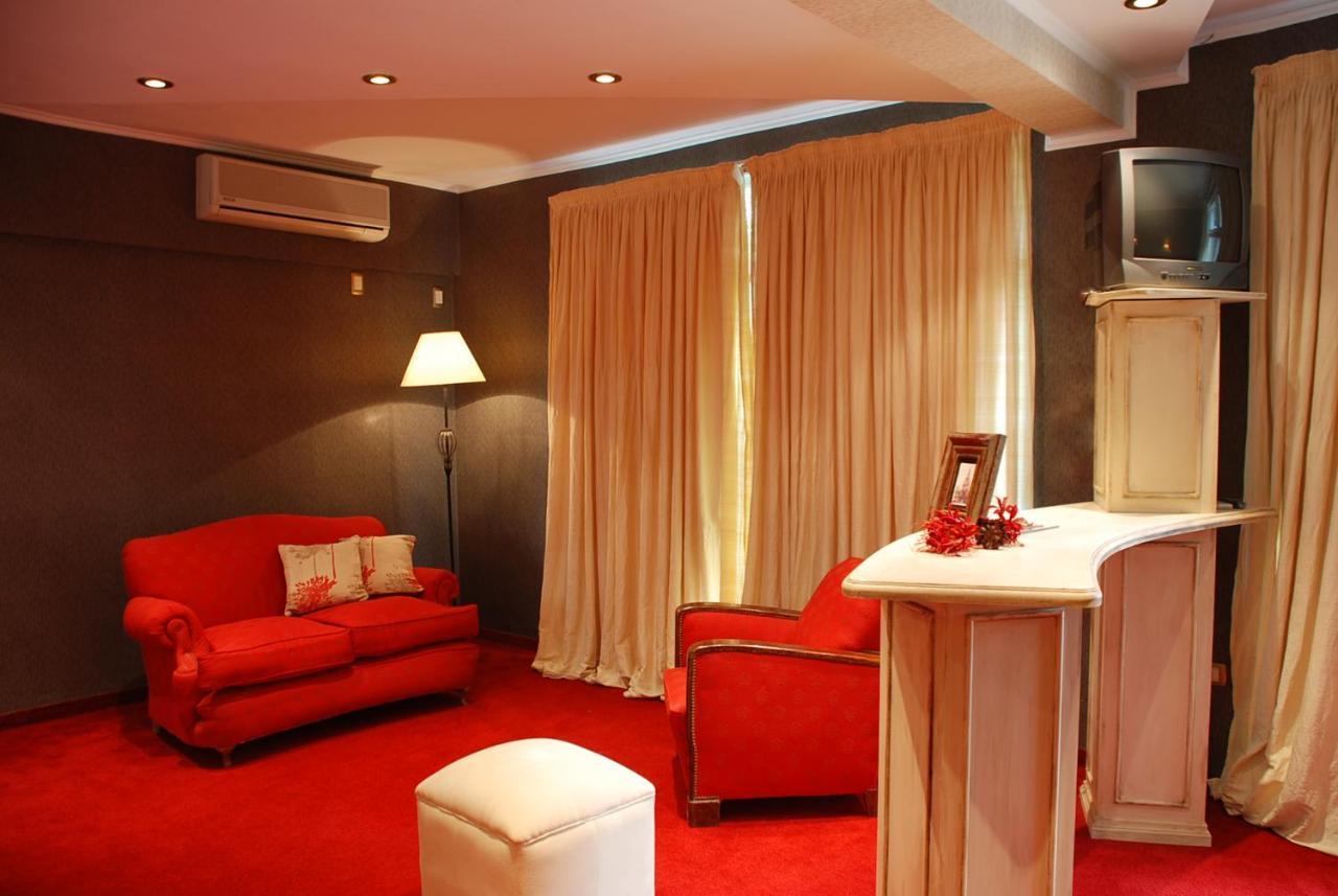 Catange Hotel Charata المظهر الخارجي الصورة