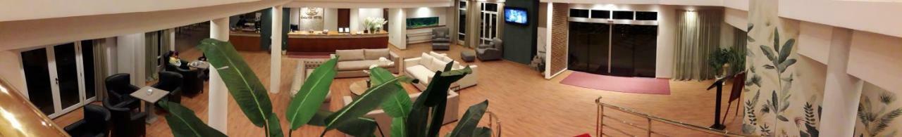 Catange Hotel Charata المظهر الخارجي الصورة